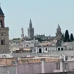 Apartamento Casco Historico Con Atico.